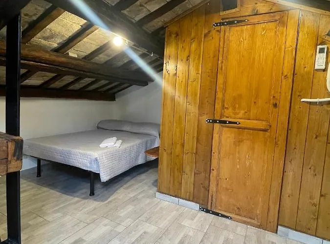 Blue Zi Albina Nyaraló *